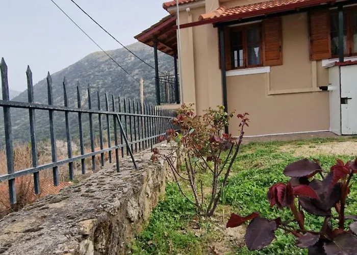 Vella_838 בית נופש Aigeira